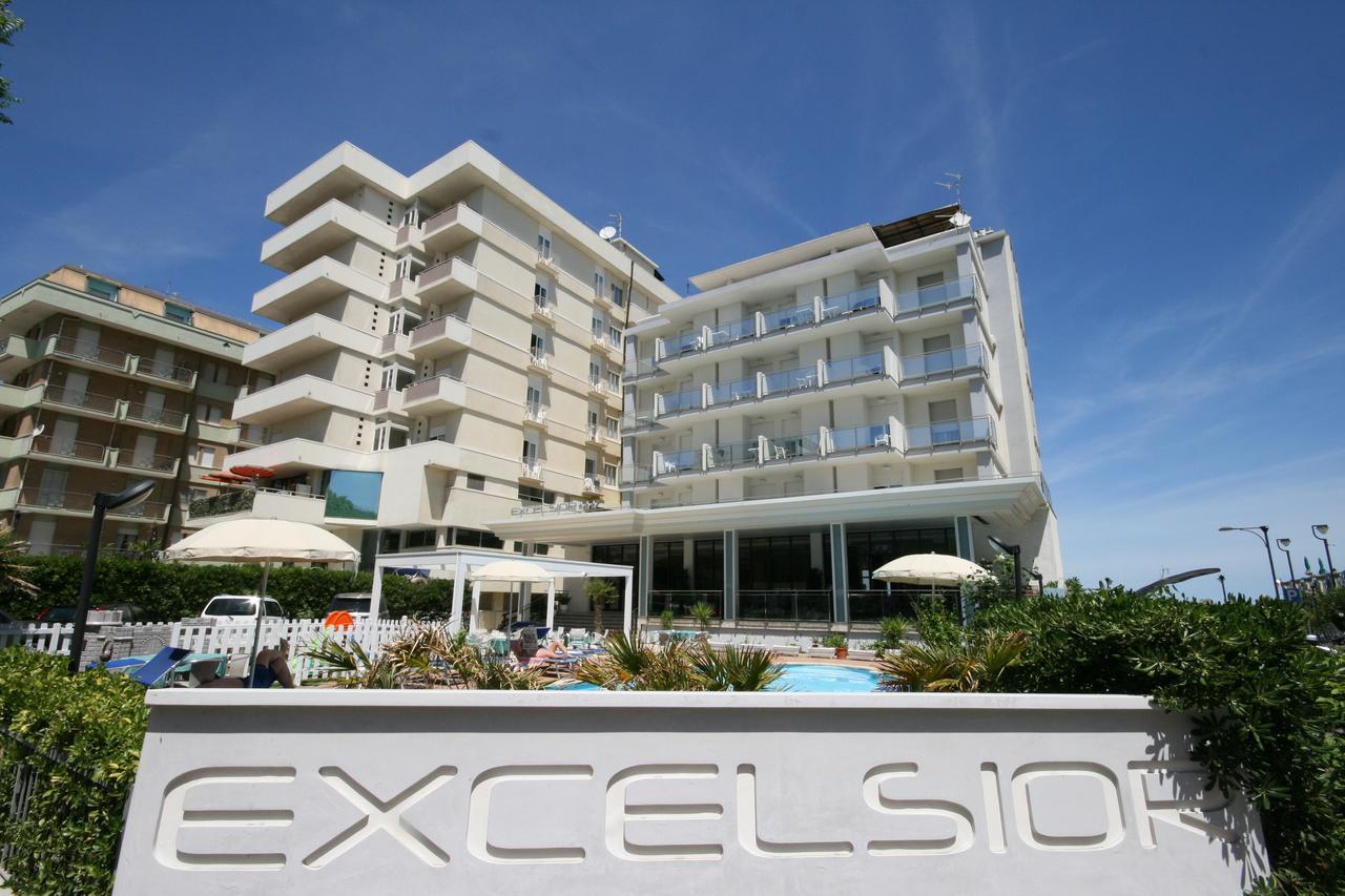 Hotel Excelsior Cattolica Exteriör bild